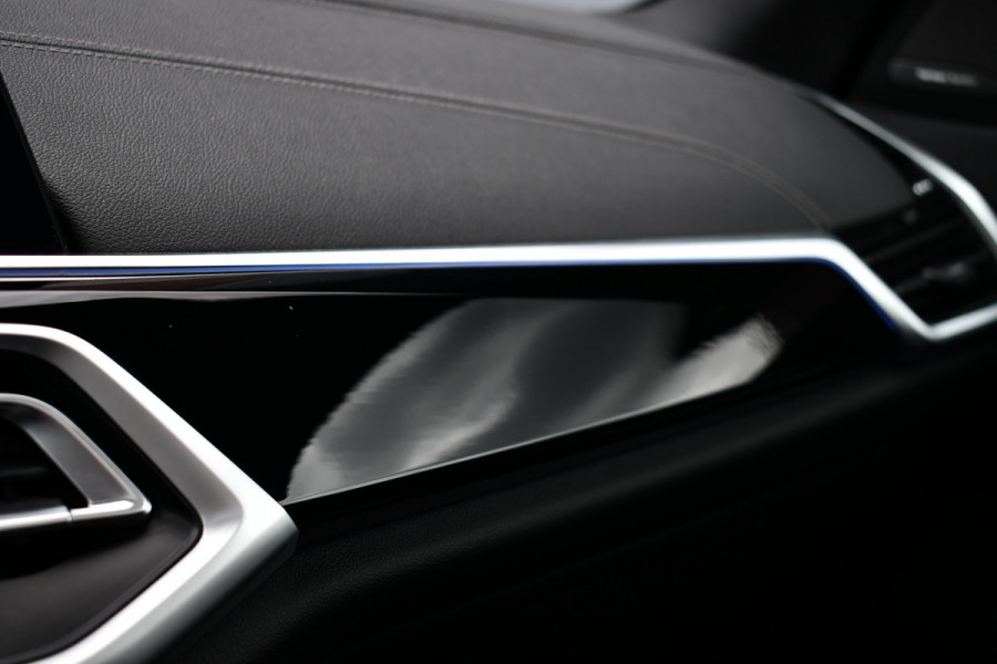 BMW X5 xDrive40d M-Sport 7pers Pano Luchtv ACC Trekh H/K HUD 22inch 4WS Comf-seat