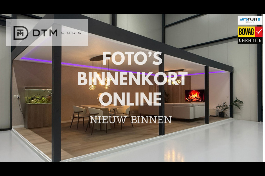 Volvo XC60 2.0 T6 Plug-in hybrid AWD Plus Dark Pano Trekhaak Memory Camera Keyless Cruise