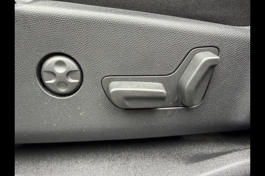 Citroën C5 Aircross 225pk Hybrid Shine (Elektrisch Schuifdak - Leder incl verwarming/massage/geheugen - Trekhaak - Elektrische Klep - 360gr Camera -