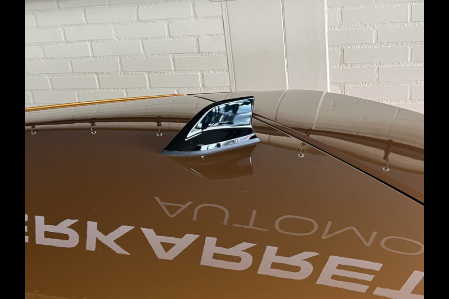 Renault Captur 1.3 TCe 140 R.S. Line | Groot Navi | Stoel, Stuur, Voorruit verwarming | 18" | ACC 100% Dealer Onderhouden!