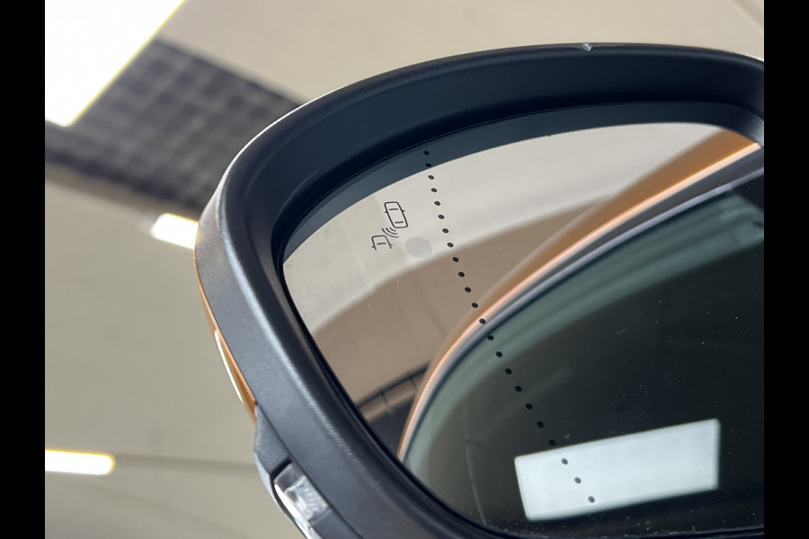 Renault Captur 1.3 TCe 140 R.S. Line | Groot Navi | Stoel, Stuur, Voorruit verwarming | 18" | ACC 100% Dealer Onderhouden!