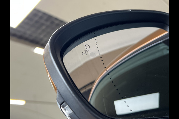 Renault Captur 1.3 TCe 140 R.S. Line | Groot Navi | Stoel, Stuur, Voorruit verwarming | 18" | ACC 100% Dealer Onderhouden!