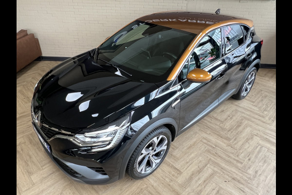 Renault Captur 1.3 TCe 140 R.S. Line | Groot Navi | Stoel, Stuur, Voorruit verwarming | 18" | ACC 100% Dealer Onderhouden!