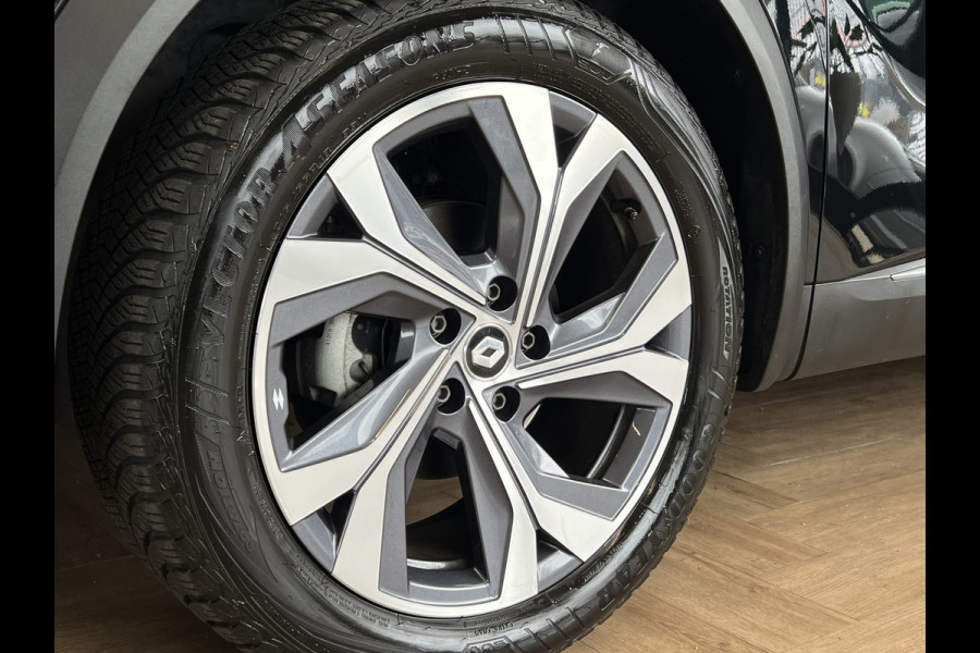 Renault Captur 1.3 TCe 140 R.S. Line | Groot Navi | Stoel, Stuur, Voorruit verwarming | 18" | ACC 100% Dealer Onderhouden!