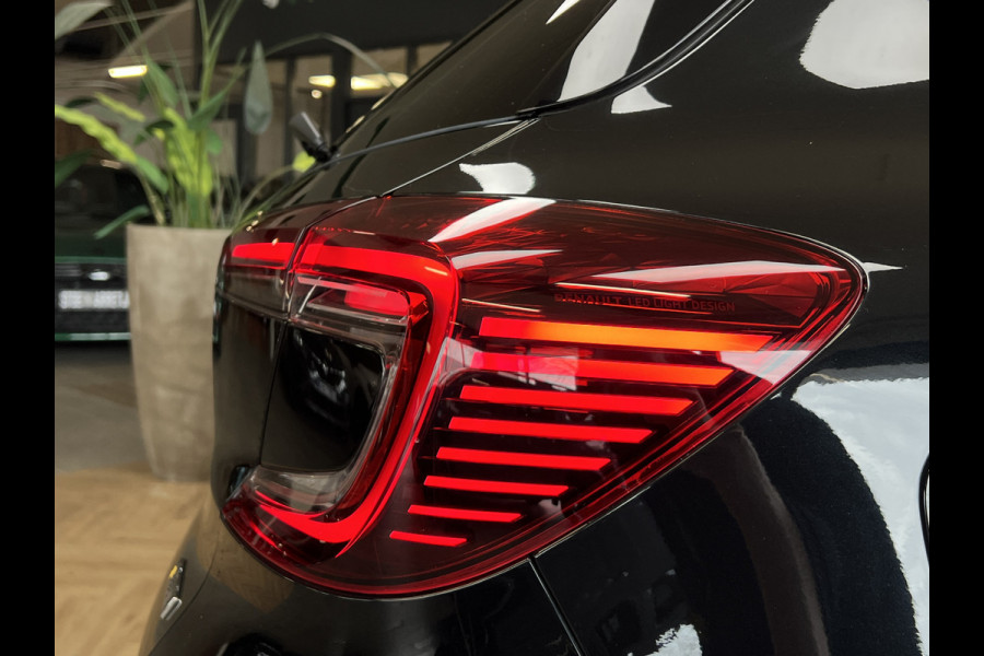 Renault Captur 1.3 TCe 140 R.S. Line | Groot Navi | Stoel, Stuur, Voorruit verwarming | 18" | ACC 100% Dealer Onderhouden!