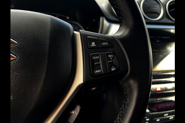 Suzuki Vitara 1.5 Hybrid Select Carplay_Trekhaak_Cam_Stoelverw