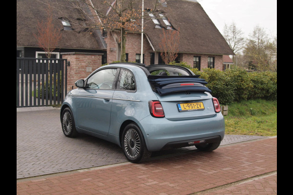 Fiat 500C Icon 42 kWh | Cabrio | Camera | Apple Carplay | Cruise Control | Dealeronderhouden |