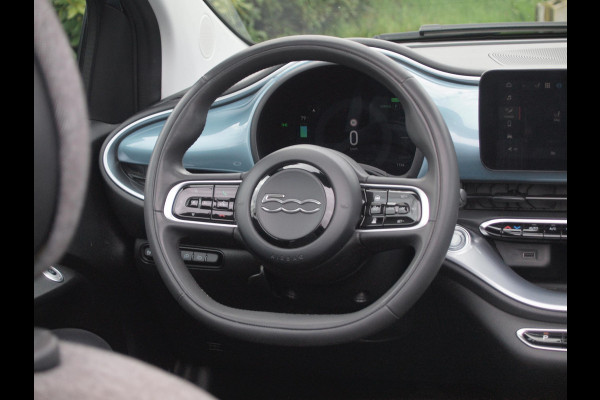 Fiat 500C Icon 42 kWh | Cabrio | Camera | Apple Carplay | Cruise Control | Dealeronderhouden |