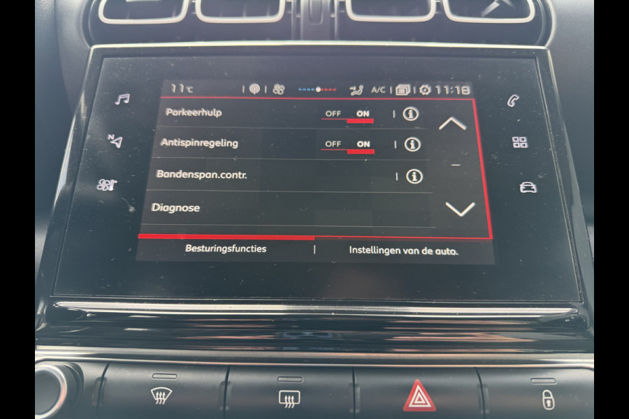 Citroën C3 Aircross 82pk Feel (Trekhaak - Navigatie - Airco - Apple Carplay - Parkeersensoren 4S banden)