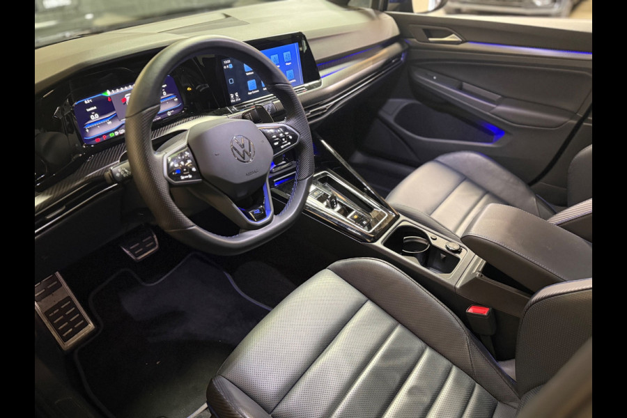 Volkswagen Golf 2.0 TSI R 4Motion | R 20 Years | HUD | Pano | Stoelverwarming/Koeling | Camera | 333pk|