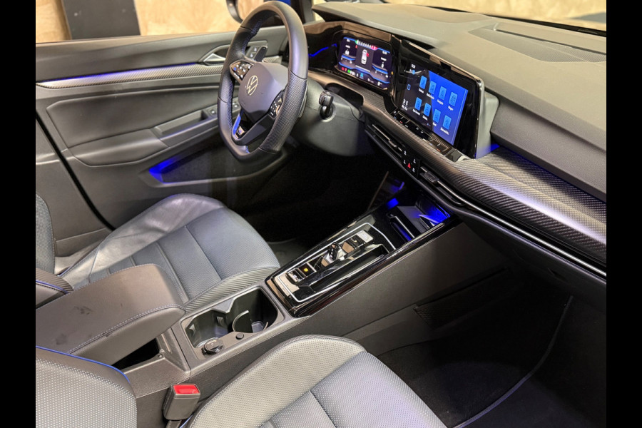 Volkswagen Golf 2.0 TSI R 4Motion | R 20 Years | HUD | Pano | Stoelverwarming/Koeling | Camera | 333pk|