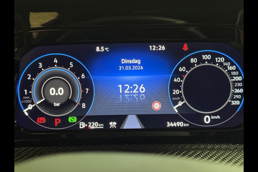 Volkswagen Golf 2.0 TSI R 4Motion | R 20 Years | HUD | Pano | Stoelverwarming/Koeling | Camera | 333pk|