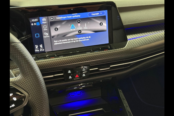 Volkswagen Golf 2.0 TSI R 4Motion | R 20 Years | HUD | Pano | Stoelverwarming/Koeling | Camera | 333pk|