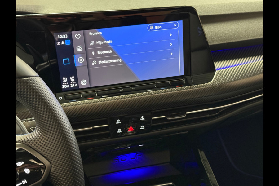 Volkswagen Golf 2.0 TSI R 4Motion | R 20 Years | HUD | Pano | Stoelverwarming/Koeling | Camera | 333pk|