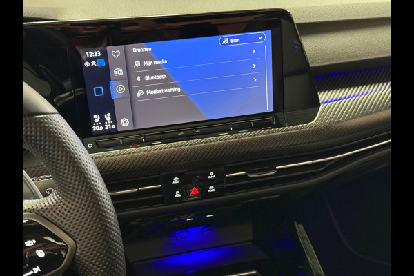 Volkswagen Golf 2.0 TSI R 4Motion | R 20 Years | HUD | Pano | Stoelverwarming/Koeling | Camera | 333pk|