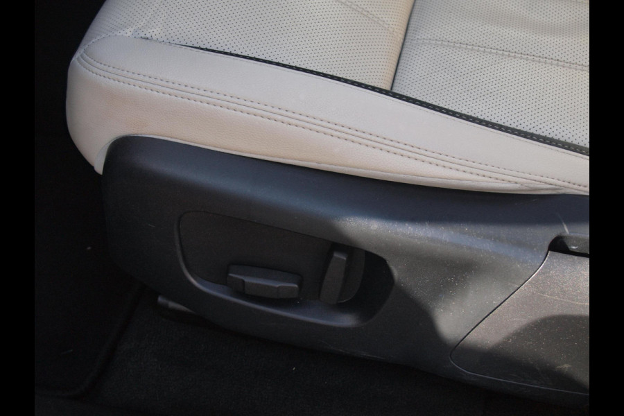 Land Rover Range Rover Velar 2.0 I4 Turbo AWD S | Panoramadak | 360 Camera | Meridian Surround | Apple Carplay |