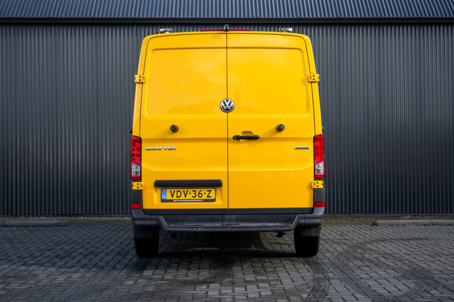 Volkswagen Crafter 4 MOTION L3H3 | 141 PK | Cruise | Camera | PDC | Zijschuifdeur L+R | Airco