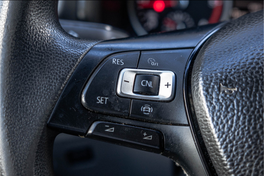 Volkswagen Crafter 4 MOTION L3H3 | 141 PK | Cruise | Camera | PDC | Zijschuifdeur L+R | Airco