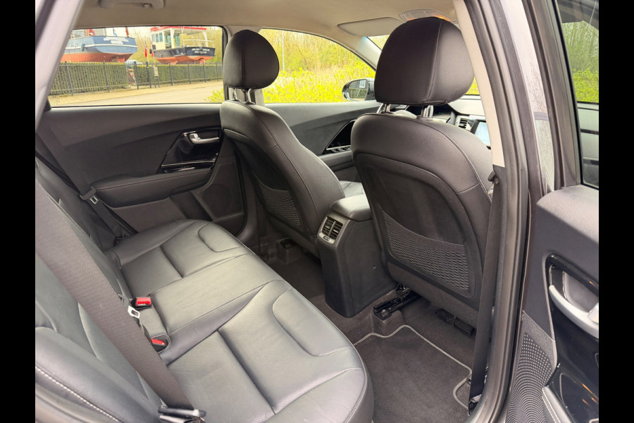 Kia Niro 1.6 GDi Hybrid DynamicPlusLine Camera Leer Navigatie Trekhaak Lm Velgen