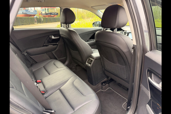 Kia Niro 1.6 GDi Hybrid DynamicPlusLine Camera Leer Navigatie Trekhaak Lm Velgen