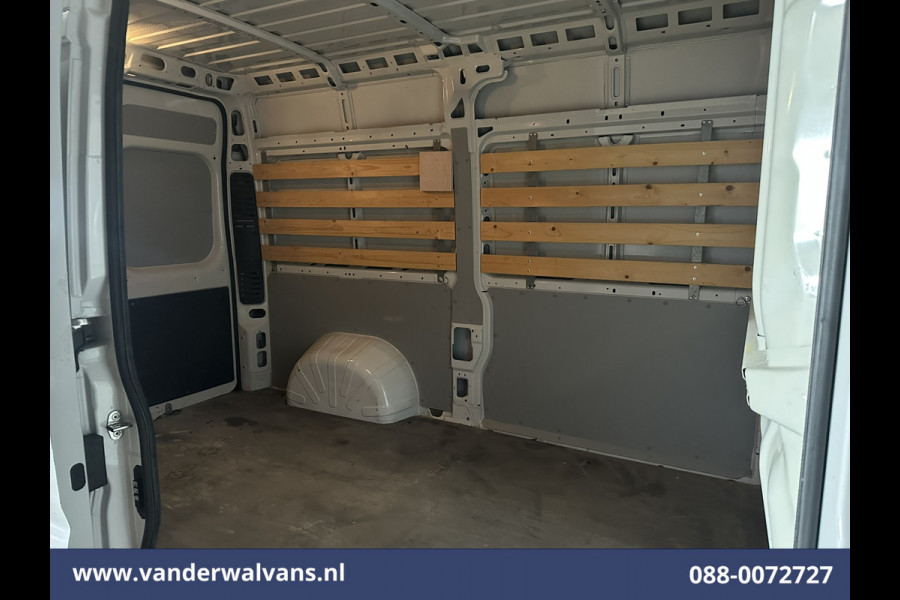 Opel Movano 2.2D 120pk L2H2 Euro6 Airco | 2500kg Trekhaak | Apple Carplay | Cruisecontrol Android Auto | Bijrijdersbank Parkeersensoren
