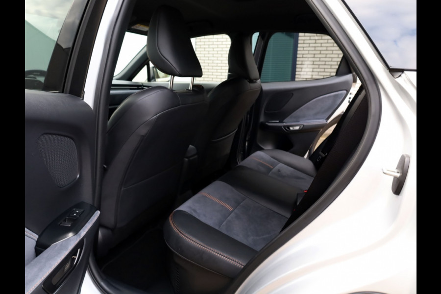 Lexus LBX Cool 2WD | Leder/Alcantara | Memory Seat | BSM