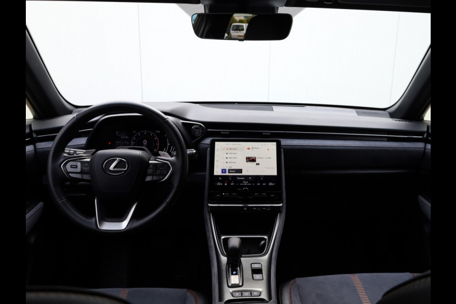 Lexus LBX Cool 2WD | Leder/Alcantara | Memory Seat | BSM