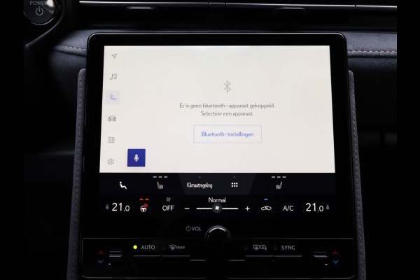 Lexus LBX Cool 2WD | Leder/Alcantara | Memory Seat | BSM