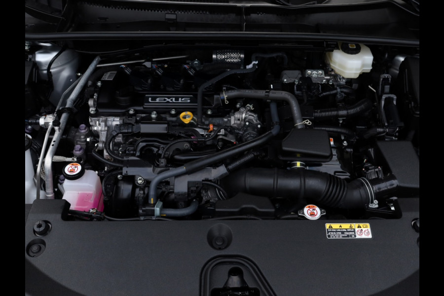 Lexus LBX Cool 2WD | Leder/Alcantara | Memory Seat | BSM