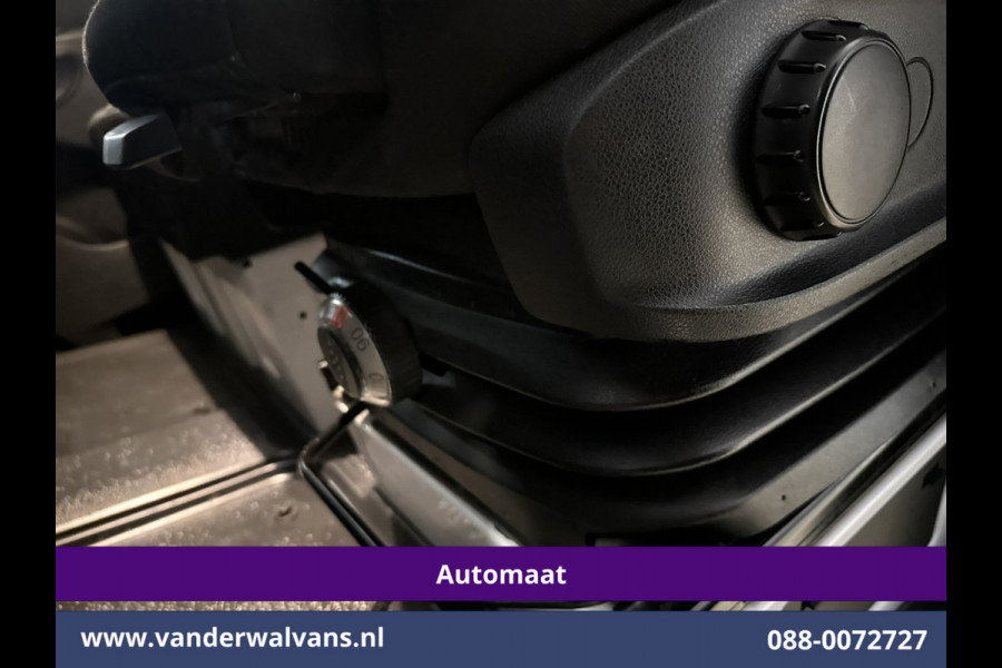 Mercedes-Benz Sprinter 316 CDI 164pk Automaat L3H2 Euro6 Airco | Camera | 3500kg Trekhaak | Apple Carplay Chauffeursstoel, Cruisecontrol, Android Auto, Stoelverwarming, 270graden Achterdeuren, Parkeersensoren, Bijrijdersbank