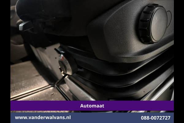 Mercedes-Benz Sprinter 316 CDI 164pk Automaat L3H2 Euro6 Airco | Camera | 3500kg Trekhaak | Apple Carplay Chauffeursstoel, Cruisecontrol, Android Auto, Stoelverwarming, 270graden Achterdeuren, Parkeersensoren, Bijrijdersbank