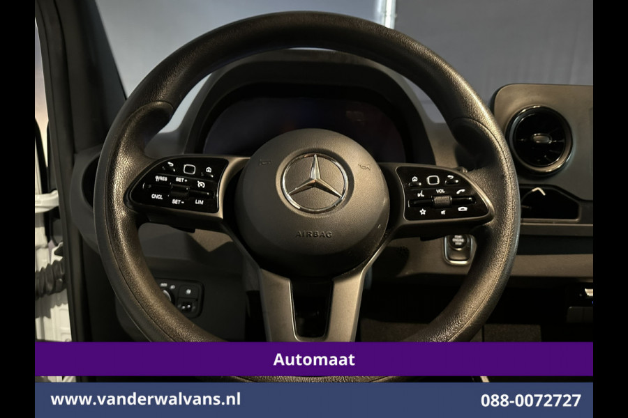 Mercedes-Benz Sprinter 316 CDI 164pk Automaat L3H2 Euro6 Airco | Camera | 3500kg Trekhaak | Apple Carplay Chauffeursstoel, Cruisecontrol, Android Auto, Stoelverwarming, 270graden Achterdeuren, Parkeersensoren, Bijrijdersbank