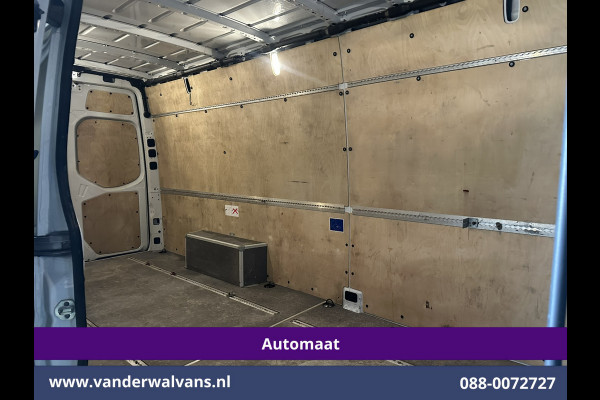 Mercedes-Benz Sprinter 316 CDI 164pk Automaat L3H2 Euro6 Airco | Camera | 3500kg Trekhaak | Apple Carplay Chauffeursstoel, Cruisecontrol, Android Auto, Stoelverwarming, 270graden Achterdeuren, Parkeersensoren, Bijrijdersbank