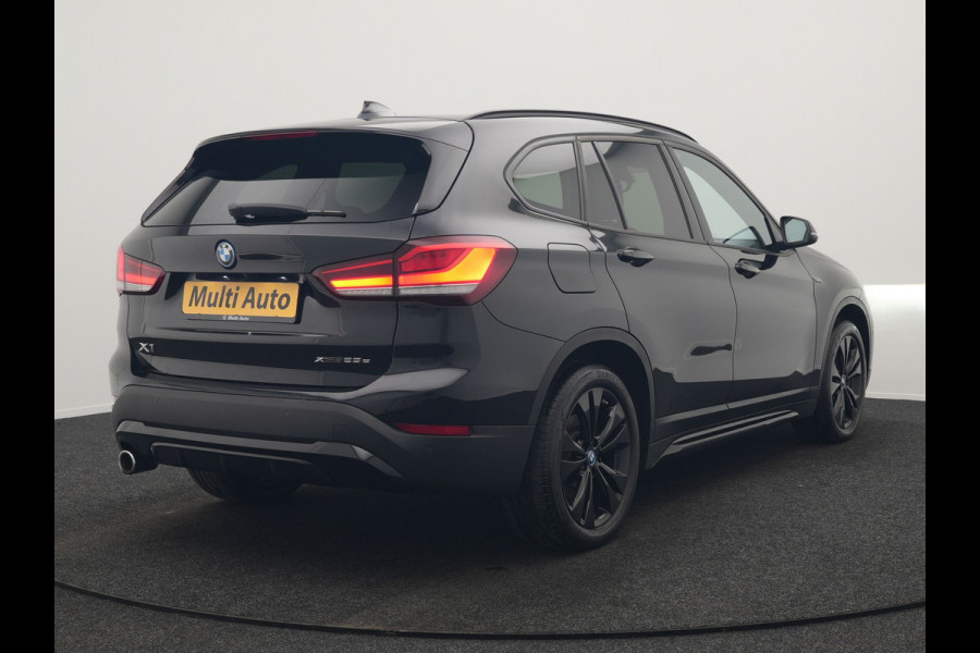 BMW X1 xDrive25e Sportline PHEV 221pk | Camera | Sfeerverlichting | Sportstoelen Verwarmd | Navigatie | Cruise Control | LED Koplampen | DAB | Plug In Hybrid |