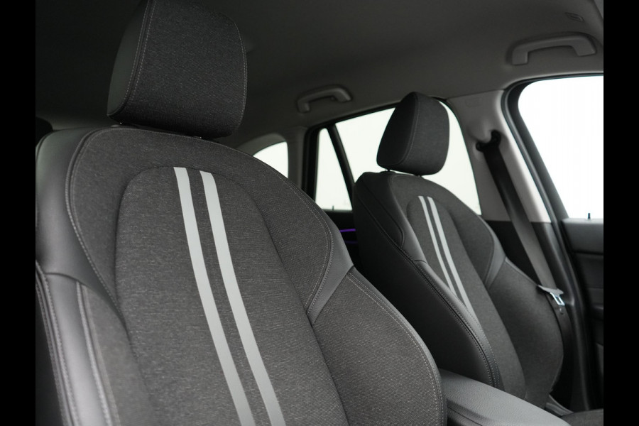 BMW X1 xDrive25e Sportline PHEV 221pk | Camera | Sfeerverlichting | Sportstoelen Verwarmd | Navigatie | Cruise Control | LED Koplampen | DAB | Plug In Hybrid |