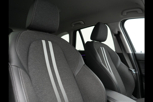 BMW X1 xDrive25e Sportline PHEV 221pk | Camera | Sfeerverlichting | Sportstoelen Verwarmd | Navigatie | Cruise Control | LED Koplampen | DAB | Plug In Hybrid |