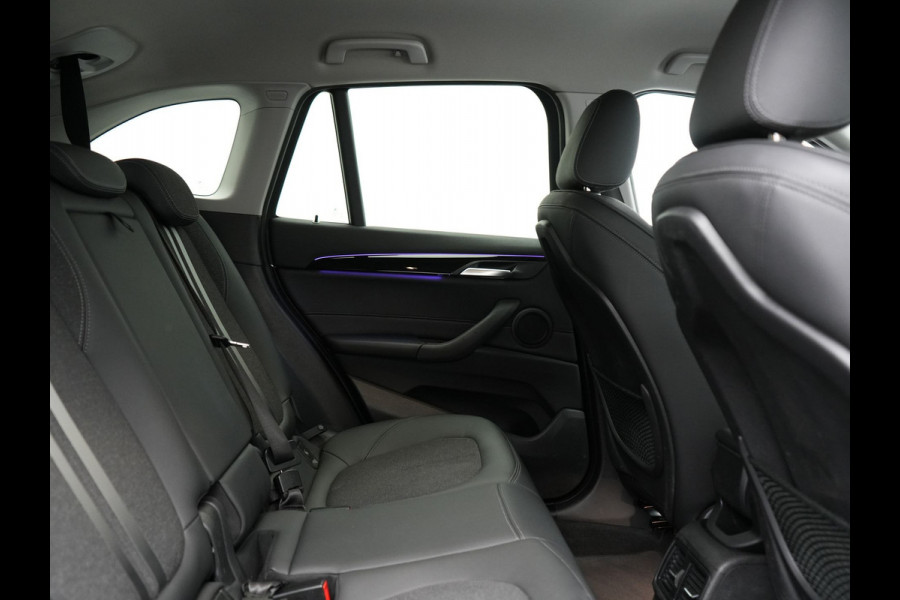 BMW X1 xDrive25e Sportline PHEV 221pk | Camera | Sfeerverlichting | Sportstoelen Verwarmd | Navigatie | Cruise Control | LED Koplampen | DAB | Plug In Hybrid |