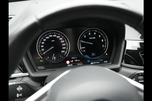 BMW X1 xDrive25e Sportline PHEV 221pk | Camera | Sfeerverlichting | Sportstoelen Verwarmd | Navigatie | Cruise Control | LED Koplampen | DAB | Plug In Hybrid |