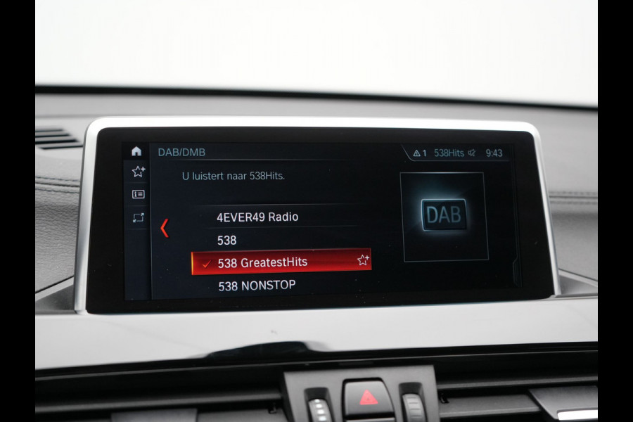 BMW X1 xDrive25e Sportline PHEV 221pk | Camera | Sfeerverlichting | Sportstoelen Verwarmd | Navigatie | Cruise Control | LED Koplampen | DAB | Plug In Hybrid |