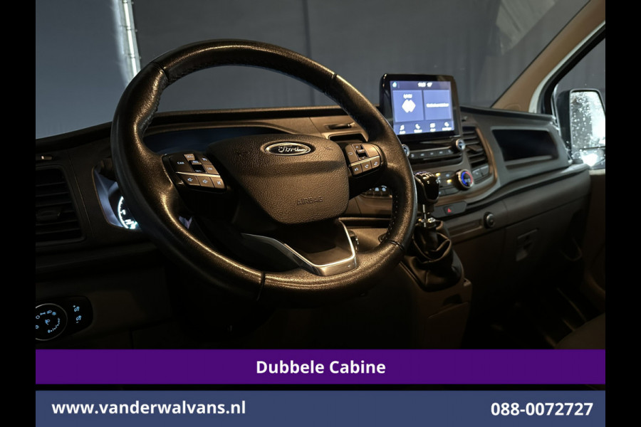 Ford Transit Custom 2.0 TDCI 131pk L2H1 Dubbele Cabine Euro6 Airco | 6-zits | Camera | LED | 2800kg Trekhaak | LM Velgen | Cruisecontrol, Android Auto, Verwarmde Voorruit, Parkeersensoren, Bijrijdersbank