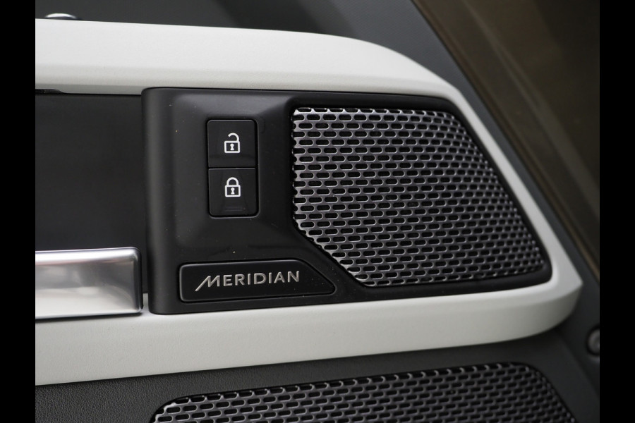 Land Rover Defender 110 2.0 P400e Urban Look | Explorer Pack | PIVI Pro | Meridian | Keyless | 360 | Trekhaak | Memory | Leder | Dodehoek | Carplay