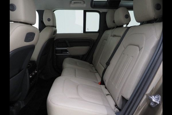 Land Rover Defender 110 2.0 P400e Urban Look | Explorer Pack | PIVI Pro | Meridian | Keyless | 360 | Trekhaak | Memory | Leder | Dodehoek | Carplay