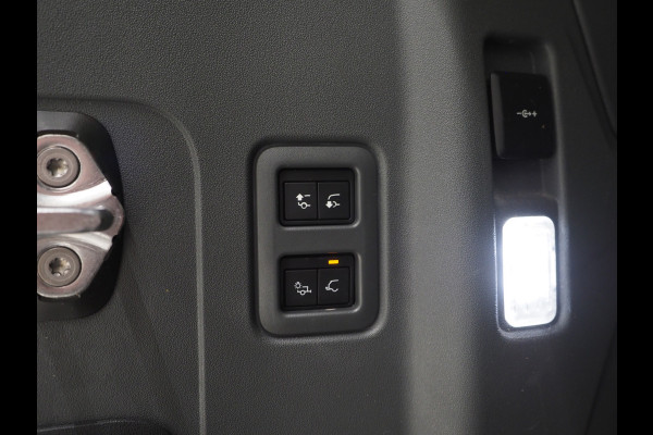 Land Rover Defender 110 2.0 P400e Urban Look | Explorer Pack | PIVI Pro | Meridian | Keyless | 360 | Trekhaak | Memory | Leder | Dodehoek | Carplay