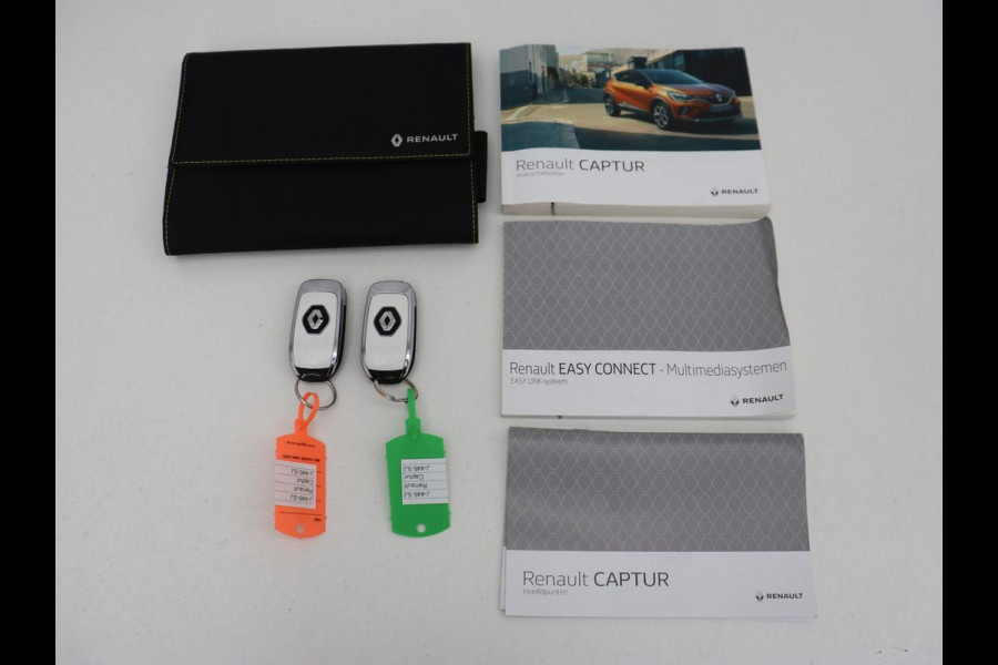 Renault Captur 1.0 TCe 100 Zen | Trekhaak | Carplay | Camera | Navigatie | Full LED | Cruise control | Bluetooth | Airco | Parkeerhulp | DAB