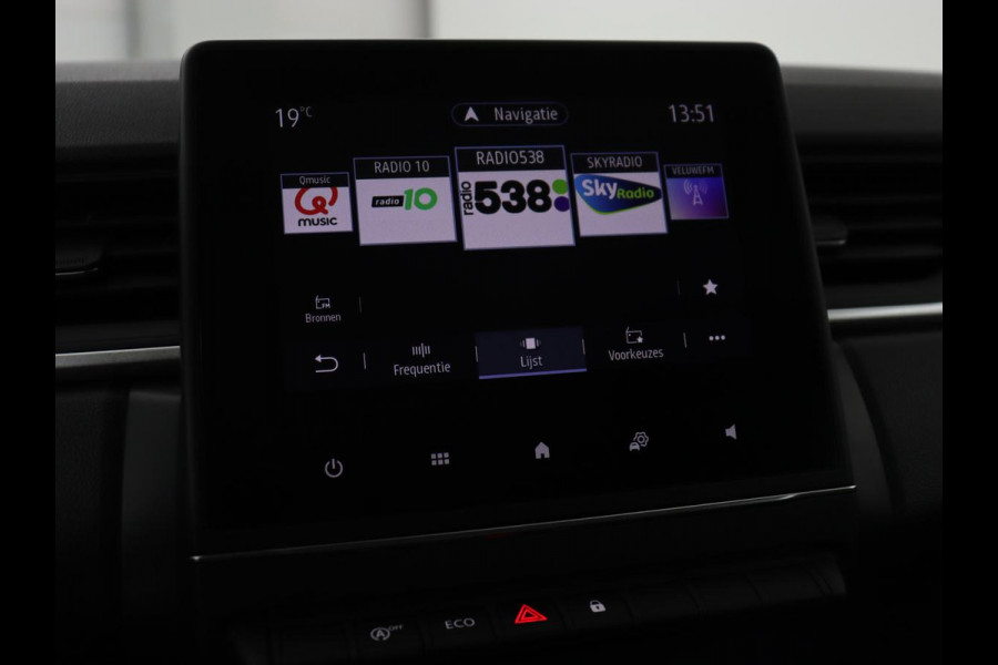 Renault Captur 1.0 TCe 100 Zen | Trekhaak | Carplay | Camera | Navigatie | Full LED | Cruise control | Bluetooth | Airco | Parkeerhulp | DAB