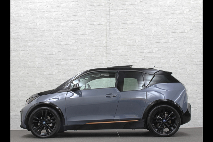 BMW i3 Unique Forever Edition 120Ah Sport-Pakket | Navi-Prof | Warmtepomp | 94% SOH | Snel Laden | Panorama | Camera | LED | Leder | 20'' | Stoelverwarming | BTW |