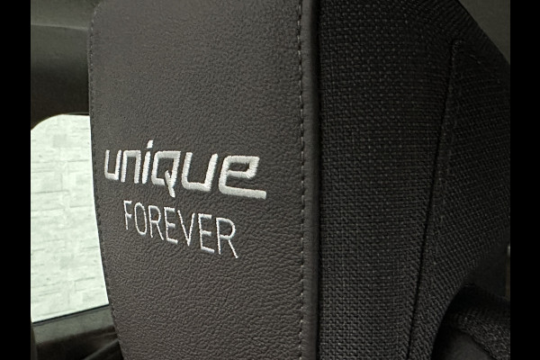 BMW i3 Unique Forever Edition 120Ah Sport-Pakket | Navi-Prof | Warmtepomp | 94% SOH | Snel Laden | Panorama | Camera | LED | Leder | 20'' | Stoelverwarming | BTW |