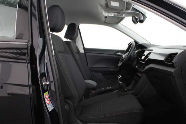 Volkswagen T-Cross 1.0 TSI Life > Achteruitrijcamera/All season banden/Navigatie...