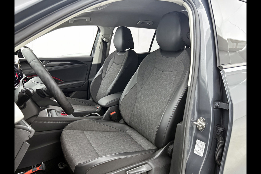 Volkswagen Tayron 1.5 eHybrid Life Edition(Fabrieksgarantie, NL-auto, Carplay/ Android, Camera, Navi, Lane Assist, Adapt CRs, Etc)