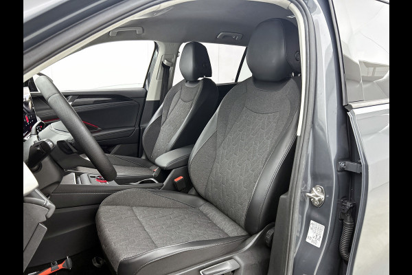 Volkswagen Tayron 1.5 eHybrid Life Edition(Fabrieksgarantie, NL-auto, Carplay/ Android, Camera, Navi, Lane Assist, Adapt CRs, Etc)